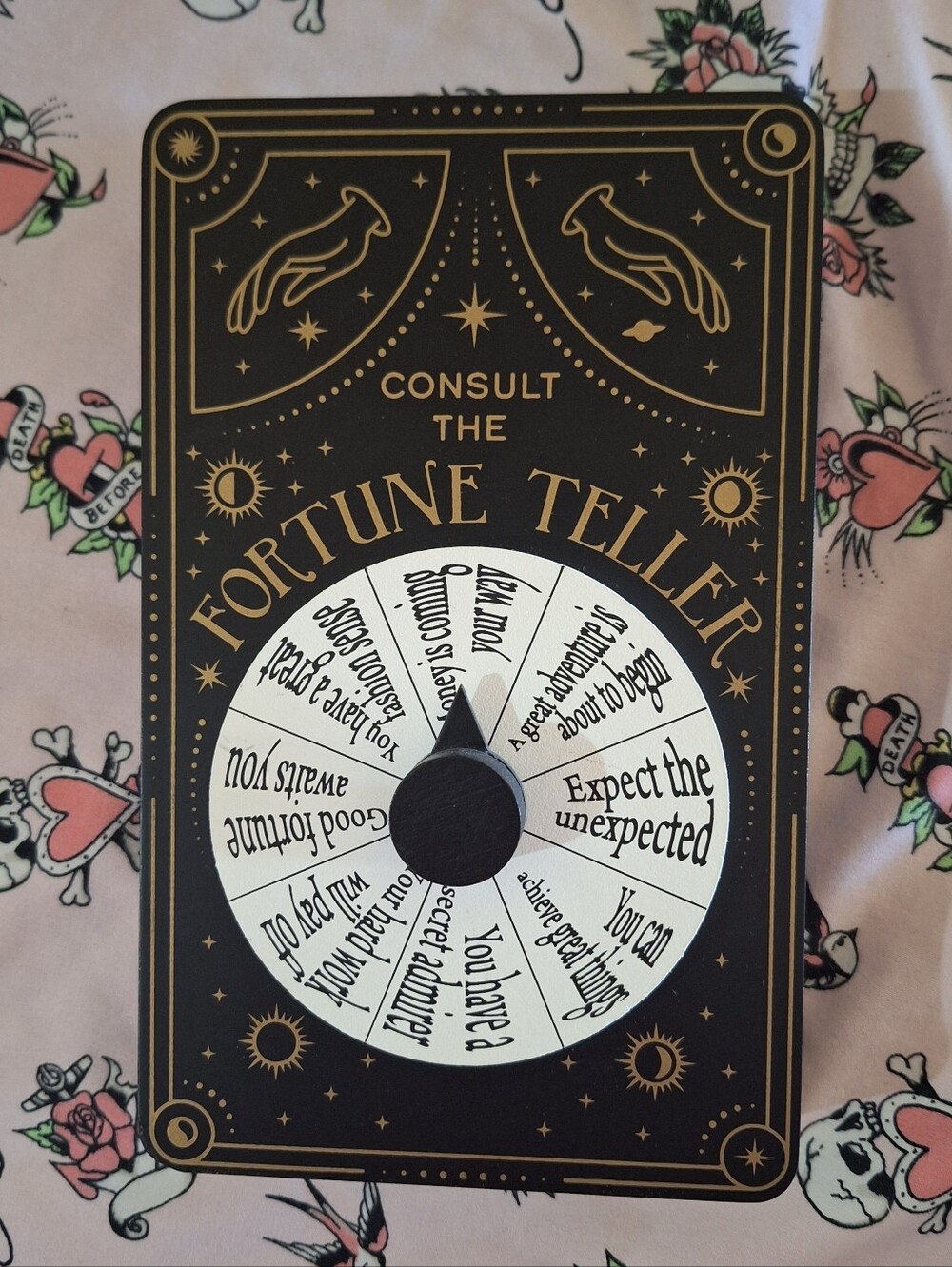 Fortune Teller Table Decor